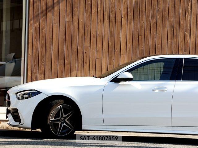 Mercedes Benz C-CLASS 2022-09 8743789-9