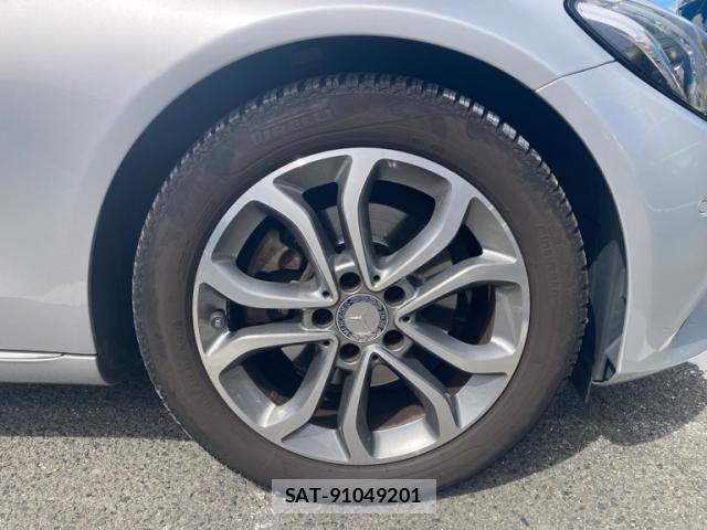 Mercedes Benz C-CLASS 2016-01 8743804-5
