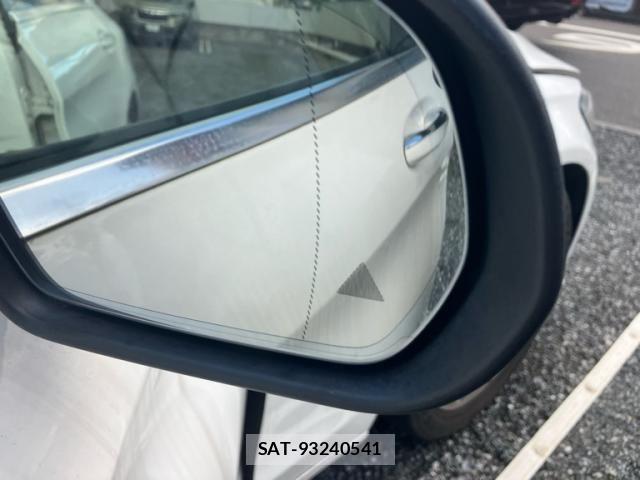 Mercedes Benz C-CLASS 2014-08 8743802-13