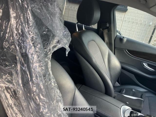 Mercedes Benz C-CLASS 2014-08 8743802-15