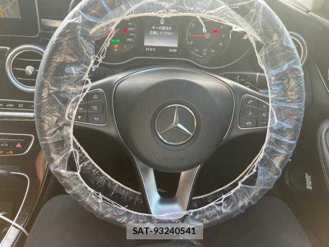 Mercedes Benz C-CLASS 2014-08 8743802-16