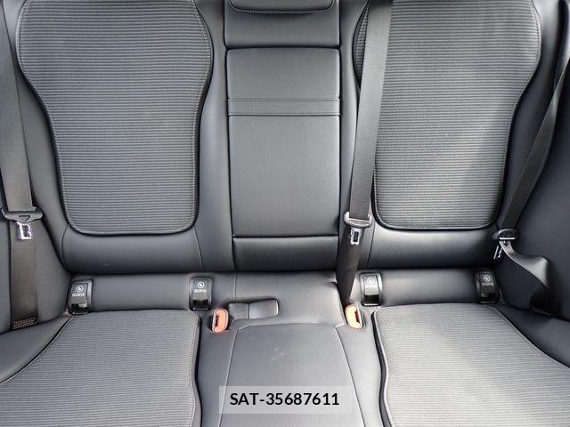 Mercedes Benz C-CLASS 2022-04 8743797-26