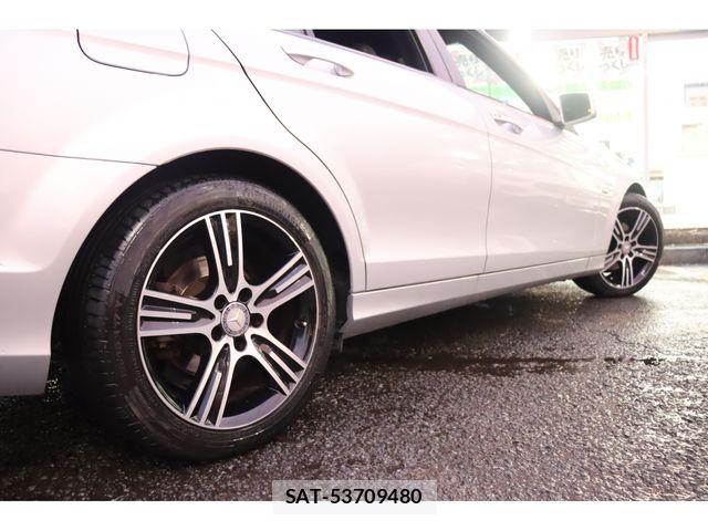 Mercedes Benz C-CLASS 2014-01 8743803-20