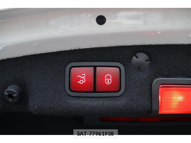 Mercedes Benz C-CLASS 2015-01 8743801-18