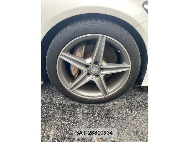 Mercedes Benz C-CLASS 2015-06 8780979-3