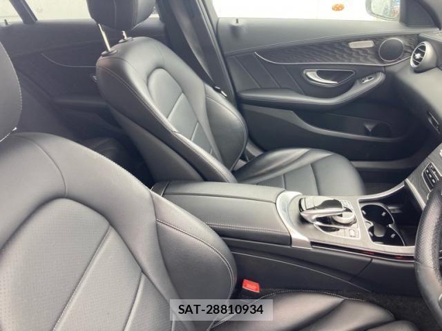 Mercedes Benz C-CLASS 2015-06 8780979-5