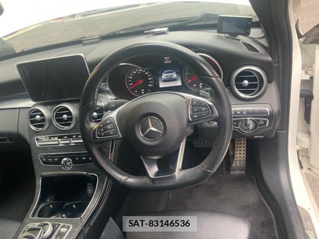 Mercedes Benz C-CLASS 2018-03 8830219-17