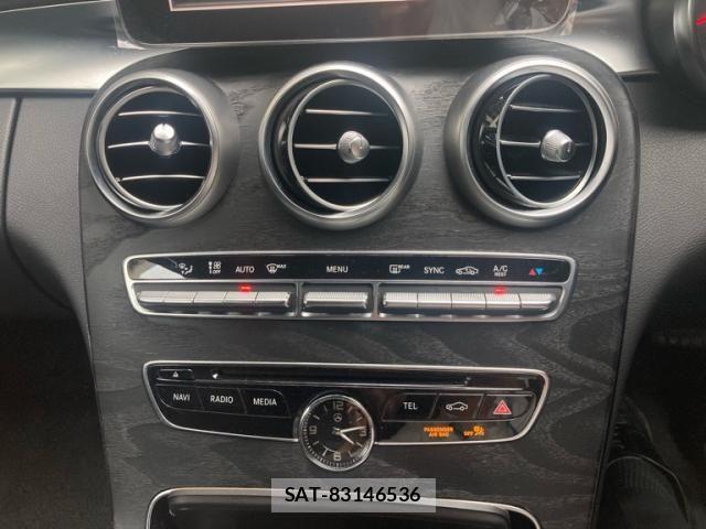 Mercedes Benz C-CLASS 2018-03 8830219-21