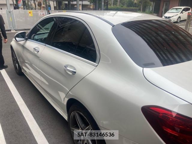 Mercedes Benz C-CLASS 2018-03 8830219-2