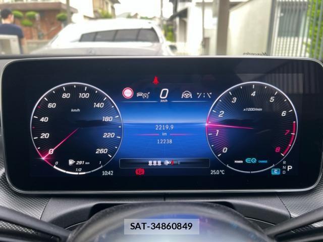 Mercedes Benz C-CLASS 2022-03 8830214-17