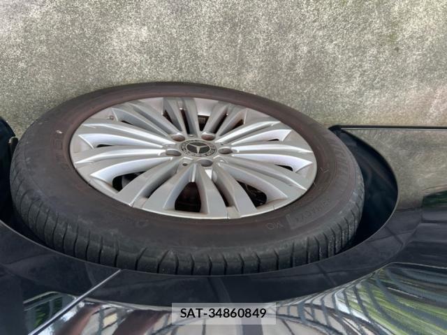 Mercedes Benz C-CLASS 2022-03 8830214-4