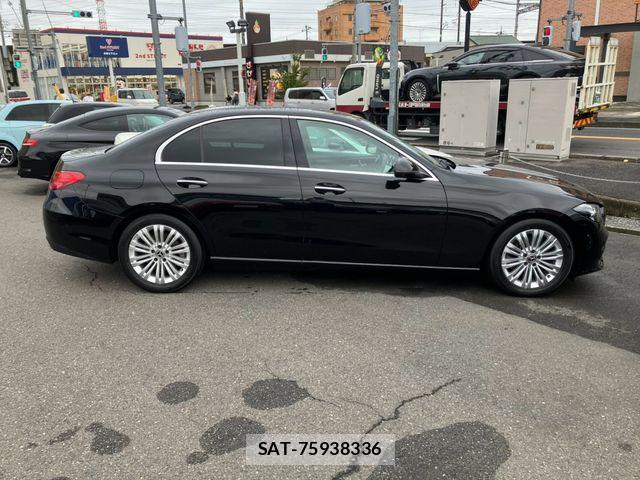 Mercedes Benz C-CLASS 2021-12 8830213-1