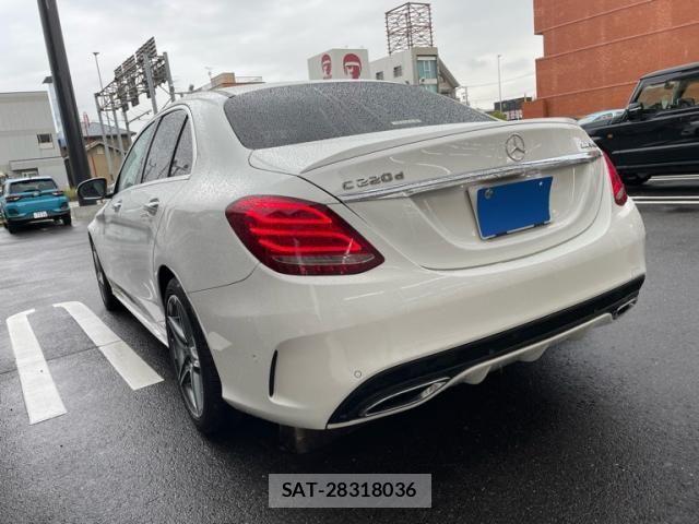 Mercedes Benz C-CLASS 2017-11 8830217-3