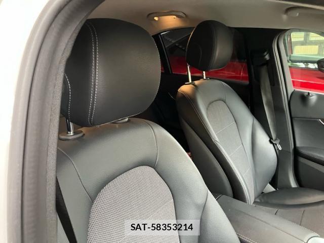 Mercedes Benz C-CLASS 2019-05 8849752-10