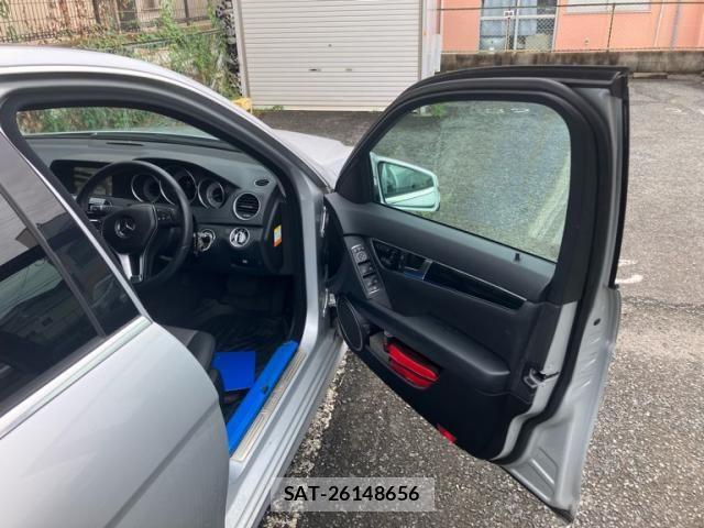 Mercedes Benz C-CLASS 2012-12 8849753-9