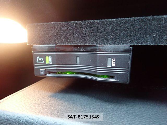 Mercedes Benz C-CLASS 2017-09 8880696-24