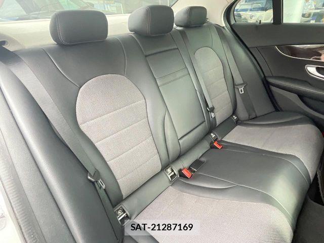 Mercedes Benz C-CLASS 2016-08 8880702-9