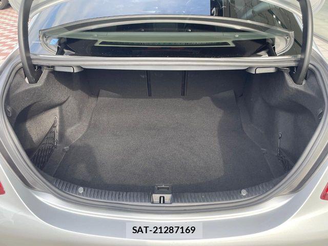 Mercedes Benz C-CLASS 2016-08 8880702-10