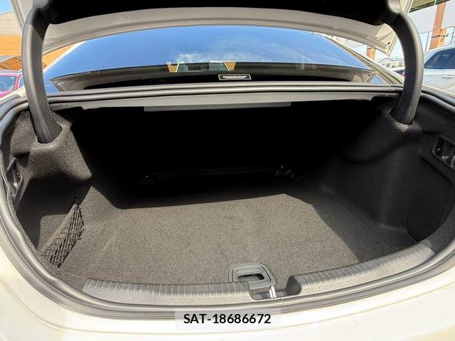 Mercedes Benz C-CLASS 2022-11 8880697-15