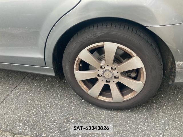 Mercedes Benz C-CLASS 2011-10 8880707-8