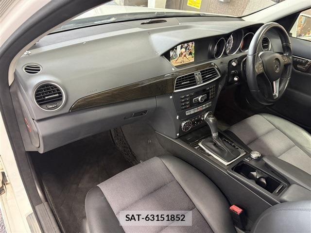 Mercedes Benz C-CLASS 2013-09 8880705-17