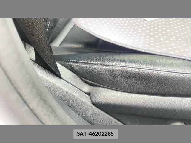 Mercedes Benz C-CLASS 2017-09 8883892-7