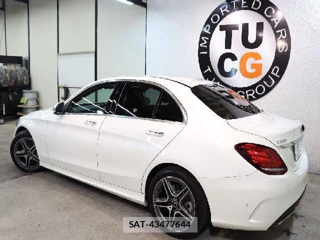 Mercedes Benz C-CLASS 2019-08 1473439-12