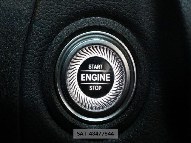 Mercedes Benz C-CLASS 2019-08 1473439-15