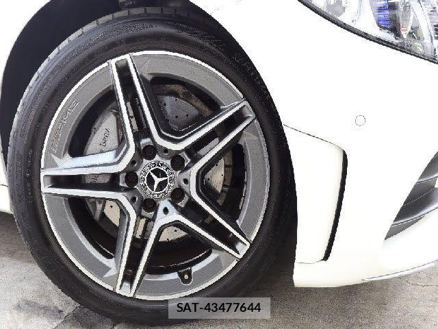Mercedes Benz C-CLASS 2019-08 1473439-7