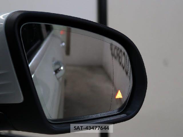 Mercedes Benz C-CLASS 2019-08 1473439-8