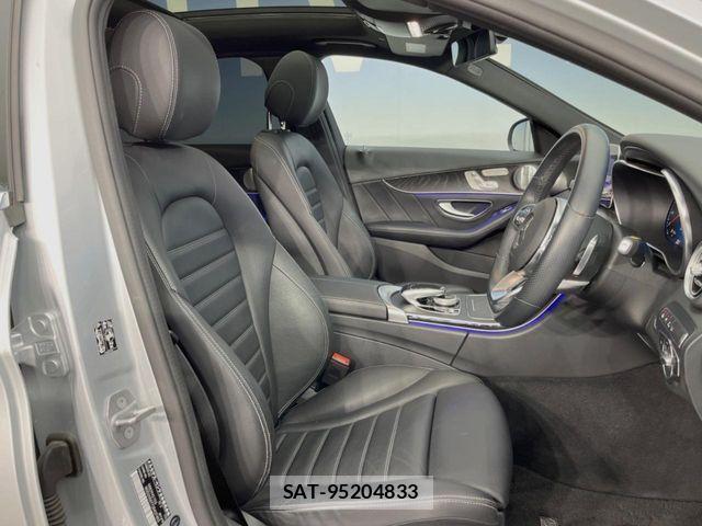 Mercedes Benz C-CLASS 2018-11 2669804-12