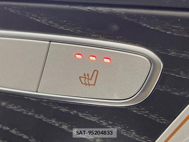 Mercedes Benz C-CLASS 2018-11 2669804-8