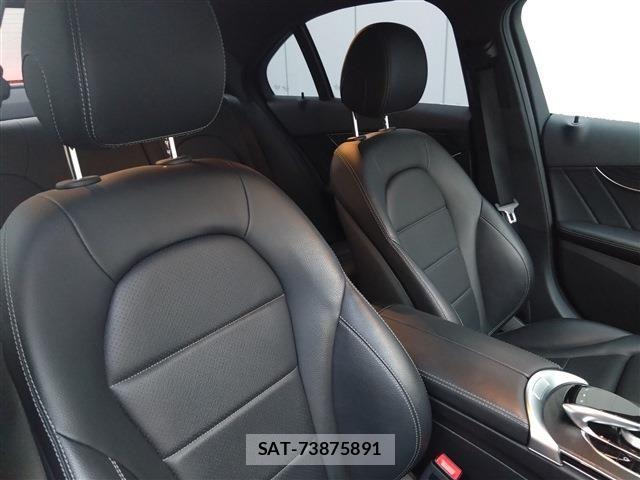 Mercedes Benz C-CLASS 2019-06 4967023-12