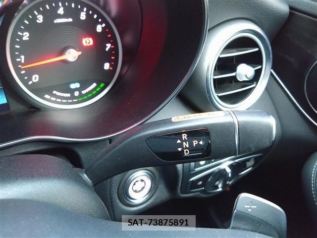 Mercedes Benz C-CLASS 2019-06 4967023-17