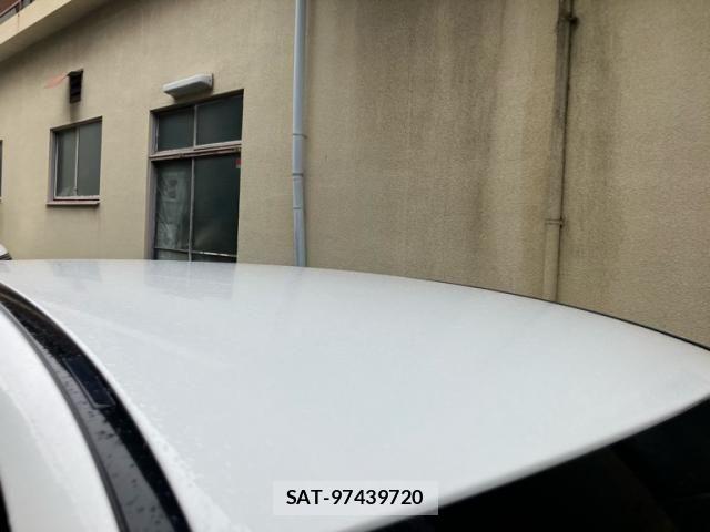 Mercedes Benz C-CLASS 2020-05 6012711-11
