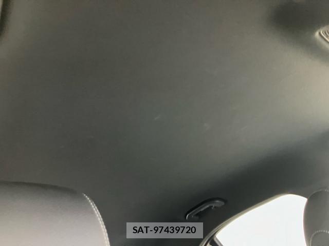 Mercedes Benz C-CLASS 2020-05 6012711-25