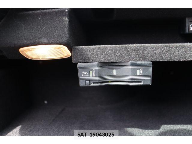 Mercedes Benz C-CLASS 2020-01 6500033-10