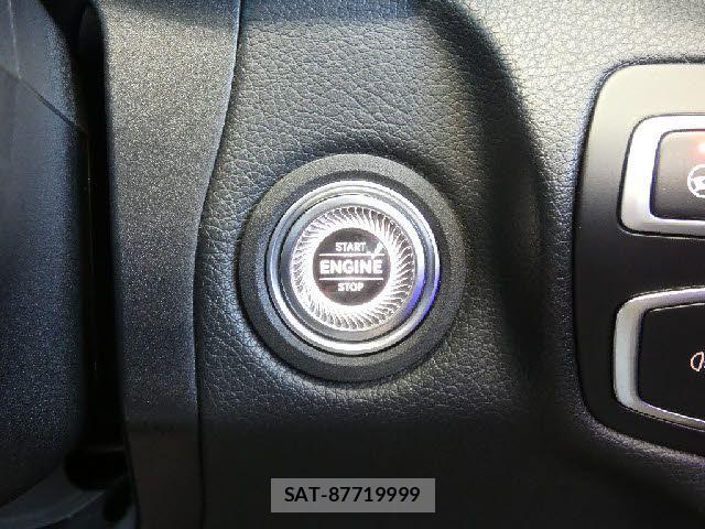 Mercedes Benz C-CLASS 2019-06 6716613-16