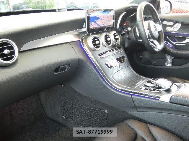 Mercedes Benz C-CLASS 2019-06 6716613-1