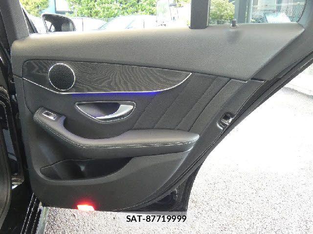 Mercedes Benz C-CLASS 2019-06 6716613-22