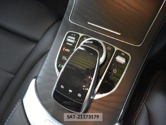 Mercedes Benz C-CLASS 2019-06 7059457-10