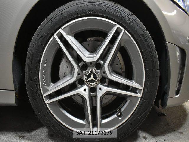 Mercedes Benz C-CLASS 2019-06 7059457-24