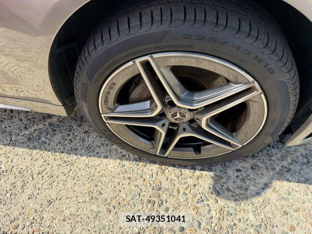 Mercedes Benz C-CLASS 2018-08 7328261-20