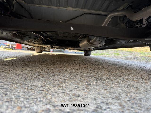 Mercedes Benz C-CLASS 2018-08 7328261-22
