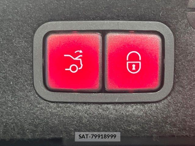 Mercedes Benz C-CLASS 2019-06 7455661-6
