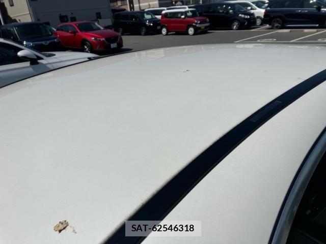 Mercedes Benz C-CLASS 2018-08 8336711-20