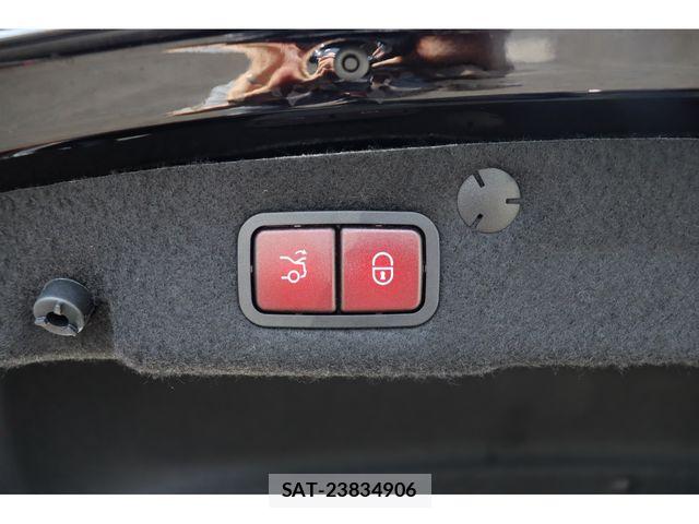 Mercedes Benz C-CLASS 2020-01 8413515-19