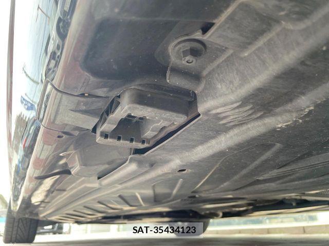 Mercedes Benz C-CLASS 2019-06 8666479-19