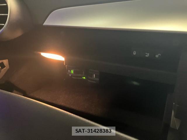Mercedes Benz C-CLASS 2018-12 8743805-24