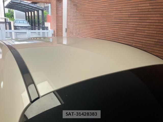 Mercedes Benz C-CLASS 2018-12 8743805-8